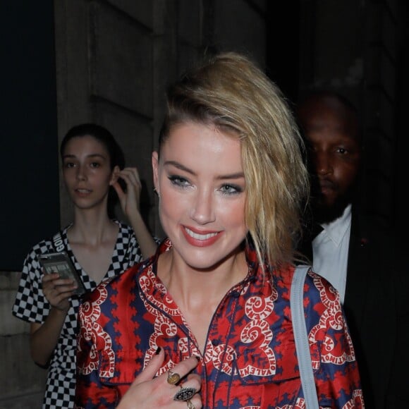 Amber Heard - Défilé Valentino, collection Haute Couture automne-hiver 2018/2019 à l'hôtel Salomon de Rotschild à Paris. Le 4 juillet 2018. © Veeren-CVS/Bestimage