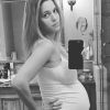 Luisana Lopilato enceinte sur Instagram, le 21 janvier 2016.