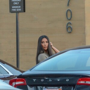 Kim Kardashian et Kanye West ont été dîner au restaurant Nobu à Los Angeles. Le couple quitte le restaurant au volant d'une Tesla, le 6 juillet 2018.