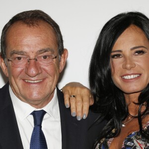 Jean-Pierre Pernaut et sa femme Nathalie Marquay - Gala de charité au profit de l'association "Les Bonnes fées" à l'hôtel d'Evreux, Place Vendôme à Paris, le 20 mars 2017. © Christophe Aubert via Bestimage