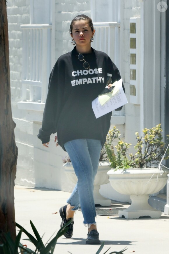 Exclusif - No web - Selena Gomez à la sortie d'un rendez-vous chez son médecin à Beverly Hills, le 3 juillet 2018