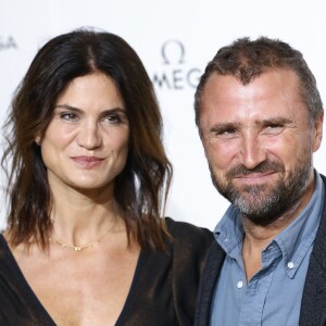 Alexandre Brasseur et sa femme Juliette - Photocall de la soirée "Her Time" Omega à l'hôtel de Sully à Paris le 29 septembre 2017. © Cyril Moreau/Bestimage