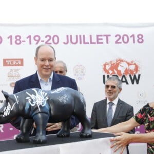 Le prince Albert II de Monaco - 2ème édition de la performance artistique éphémère UPAW (Urban Painting Around the World) sur le Quai Albert 1er à Monaco le 19 juillet 2018. © Claudia Albuquerque/Bruno Bebert/JC Vinaj/PRM/Bestimage