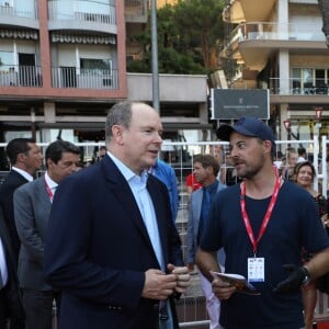 Exclusif - Le prince Albert II de Monaco et l'artiste Huge - 2ème édition de la performance artistique éphémère UPAW (Urban Painting Around the World) sur le Quai Albert 1er à Monaco le e 19 juillet 2018. © JC Vinaj/Bruno Bebert/PRM/Bestimage