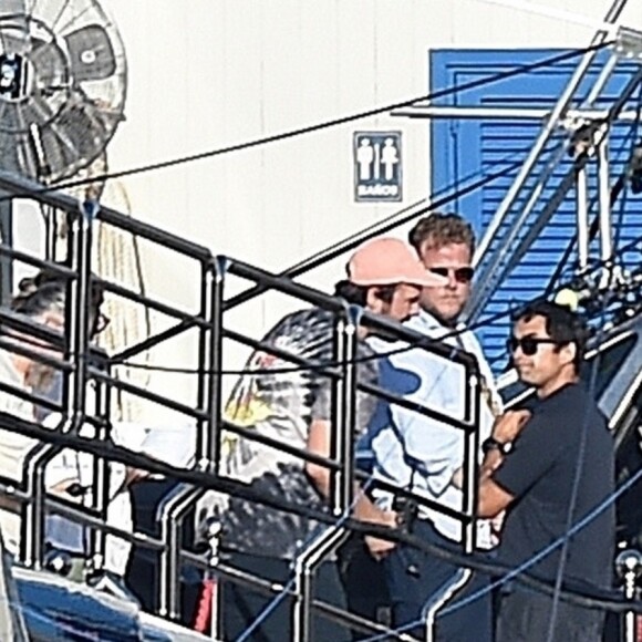 Jennifer Aniston, Adam Sandler et Luke Evans sur le tournage de "Murder Mystery" à Santa Margherita Ligure en Italie, le 24 juillet 2018.