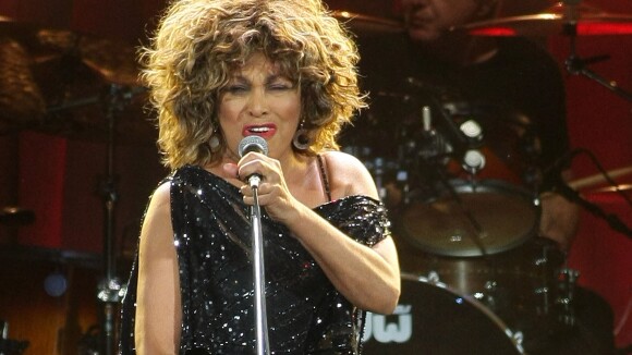 Tina Turner fait ses adieux à son fils décédé : "Il sera toujours mon bébé"