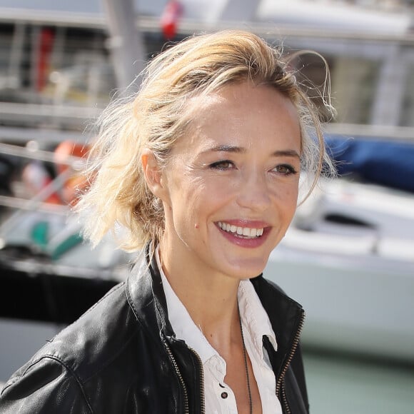 Hélène de Fougerolles - Photocall du téléfilm "Mention Particulière" lors de la 19ème édition du Festival de la Fiction TV de la Rochelle, France, le 14 septembre 2017. © Patrick Bernard/Bestimage