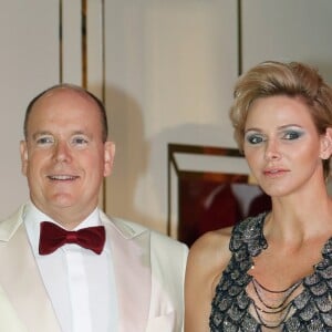 Le prince Albert II de Monaco et la princesse Charlene lors du 70e gala de la Croix-Rouge monégasque à Monaco le 27 juillet 2018. © Claudia Albuquerque/Bestimage