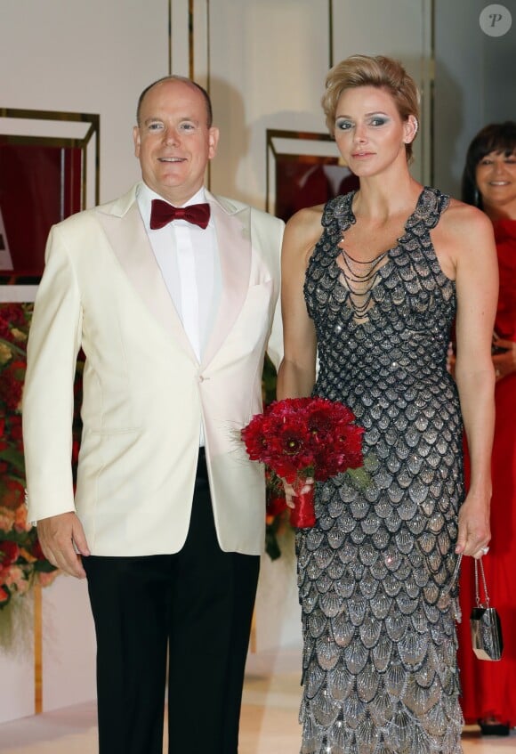 Le prince Albert II de Monaco et la princesse Charlene lors du 70e gala de la Croix-Rouge monégasque à Monaco le 27 juillet 2018. © Claudia Albuquerque/Bestimage