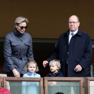 Le prince Albert II de Monaco, la princesse Charlene de Monaco et leurs enfants le prince Jacques et la princesse Gabriella de Monaco lors de la 8e édition du tournoi de rugby Sainte-Dévote au Stade Louis II à Monaco, le 31 mars 2018. © Olivier Huitel/Pool Monaco/Bestimage