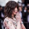 Isabelle Adjani (en robe Dior) lors de la montée des marches du film "Everybody Knows" en ouverture du 71e Festival de Cannes, le 8 mai 2018. © Borde-Jacovides-Moreau/Bestimage