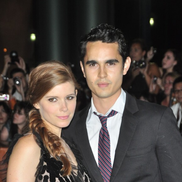 Kate Mara et Max Minghella à la première du film "Les Marches du pouvoir" au Festival du film de Toronto en septembre 2011