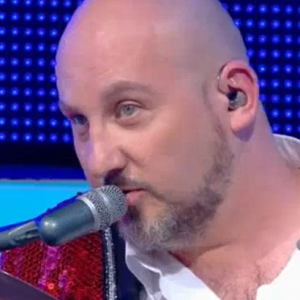 Richard, le batteur de "N'oubliez pas les paroles", quitte l'émission - France 2, 4 août 2018