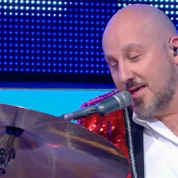 Richard, le batteur de "N'oubliez pas les paroles", quitte l'émission - France 2, 4 août 2018