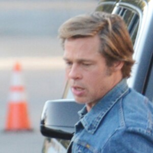 Brad Pitt sur le tournage du prochain film de Q. Tarantino à Los Angeles, le 23 juillet 2018.  Brad Pitt on the set of Tarantino's latest film in Los Angeles. July 23rd, 2018.23/07/2018 - Los Angeles
