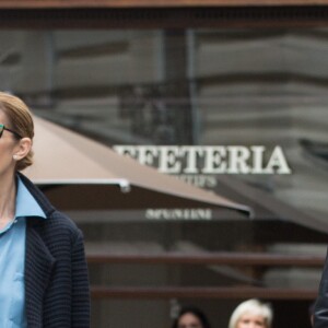 Exclusif - Céline Dion et son danseur Pepe Munoz sont allés déjeuner au restaurant italien Paparazzi au square de l'Opéra-Louis Jouvet et sont ensuite allés faire du shopping chez Dior avenue Montaigne et chez Balmain rue François 1er avant de revenir à l'hôtel Royal Monceau à Paris, France, le 8 août 2017.