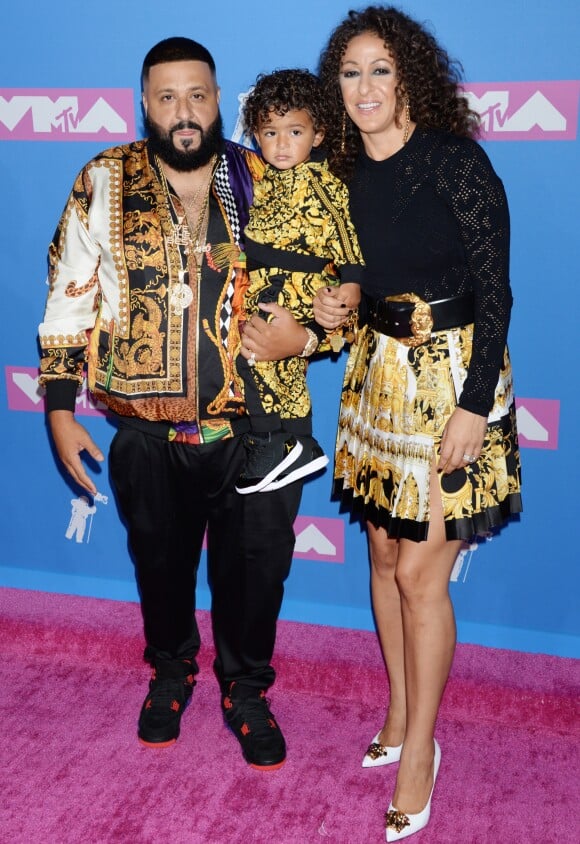 Dj Khaled avec sa femme Nicole Tuck et son fils Asahd Tuck Khaled aux MTV Video Music Awards 2018 à New York, le 20 août 2018.