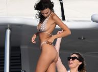 Emily Ratajkowski : Canon en bikini, elle passe des vacances mémorables