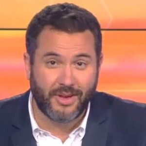 Bruce Toussaint lors de sa dernière dans la matinale d'iTélé, le 1er juillet 2016