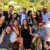 Eva Longoria pose avec les acteurs de la série Grand Hotel, à Los Angeles, le 26 août 2018