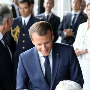 Le président Emmanuel Macron et sa épouse Brigitte Macron ont assisté à la la réception de retour offerte en l'honneur de Sa Majesté la reine Margrethe II de Danemark sur le parvis du théâtre royal de Copenhague, le 29 août 2018. © Ludovic Marin / Pool / Bestimage