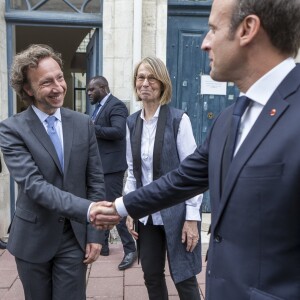 Stéphane Bern, Françoise Nyssen, ministre de la culture - Le président Emmanuel Macron visite la maison de Pierre Loti à Rochefort le 14 juin 2018. Cette maison, qui fait partie des monuments en péril, est concernée par le loto du patrimoine de S.Bern. © Sébastien Ortola / Pool / Bestimag