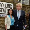 Boris Johnson et sa femme Marina vont voter à Londres le 7 mai 2015.