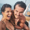 Laury Thilleman et son chéri Juan Arbelaez amoureux à Port-cros le 31 juillet 2018.