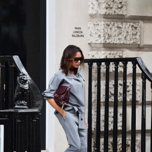 Exclusif - Victoria Beckham à la sortie de la galerie d'art "Thaddaeus Ropac" dans le quartier de Mayfair à Londres, Royaume Uni, le 10 septembre 2018.