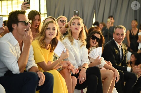 Alessandro Preziosi, Beatrice Borromeo, Eva Riccobono - Défilé "Byblos" lors de la fashion week de Milan le 19 septembre 2018.