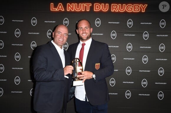 Thomas Levet et Lifeimi Mafi, Prix du Meilleur Pro D2 - 15ème édition de la nuit du rugby à l'Olympia à Paris le 24 septembre 2018. © Giancarlo Gorassini/Bestimage
