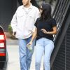 Kourtney Kardashian se balade avec Fai Khadra à West Hollywood le 25 septembre 2018
