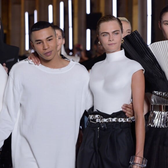 Cara Delevingne - Défilé Balmain, collection printemps-été 2019 à l'Hôtel de Ville. Paris, le 28 septembre 2018.