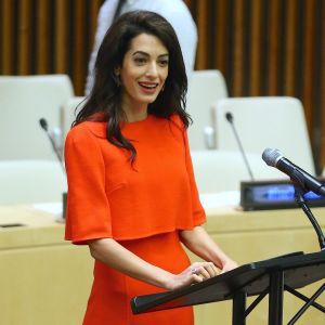 Amal Clooney lors d'un discours aux Nations Unies sur le thème de la justice et de la démocratie à New York le 28 septembre 2018. © Morgan Dessalles / Bestimage