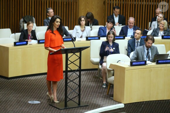 Amal Clooney lors d'un discours aux Nations Unies sur le thème de la justice et de la démocratie à New York le 28 septembre 2018. © Morgan Dessalles / Bestimage