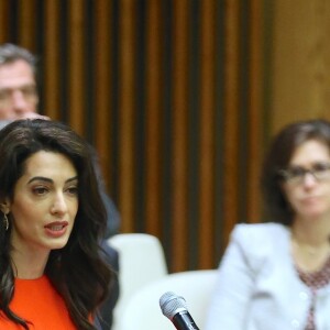 Amal Clooney lors d'un discours aux Nations Unies sur le thème de la justice et de la démocratie à New York le 28 septembre 2018. © Morgan Dessalles / Bestimage