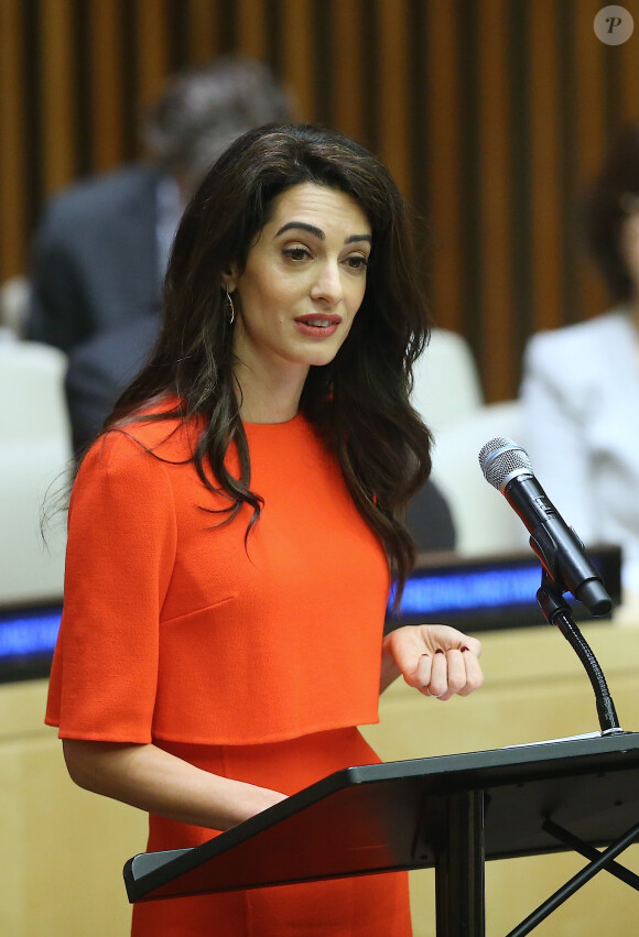 Amal Clooney lors d'un discours aux Nations Unies sur le thème de la justice et de la démocratie à New York le 28 septembre 2018. © Morgan Dessalles / Bestimage