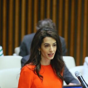 Amal Clooney lors d'un discours aux Nations Unies sur le thème de la justice et de la démocratie à New York le 28 septembre 2018. © Morgan Dessalles / Bestimage