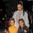 Kim Kardashian est allée diner avec sa fille North West et sa soeur K. Kardashian accompagnée de sa fille Penelope au restautrant Cipriani à New York, le 29 septembre 2018