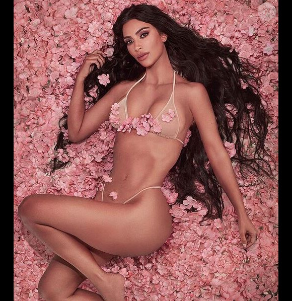 Kim Kardashian pour KKW Beauty. Septembre 2018.