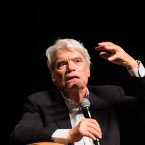 Bernard Tapie donne une conférence "Qui est le vrai Bernard Tapie" au Forum de Liège, Belgique, le 27 septembre 2018 © Alain Rolland/ImageBuzz/Bestimage