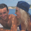 Hugo Clément et Alexandra Rosenfeld complices à la plage, 28 août 2018, Instagram