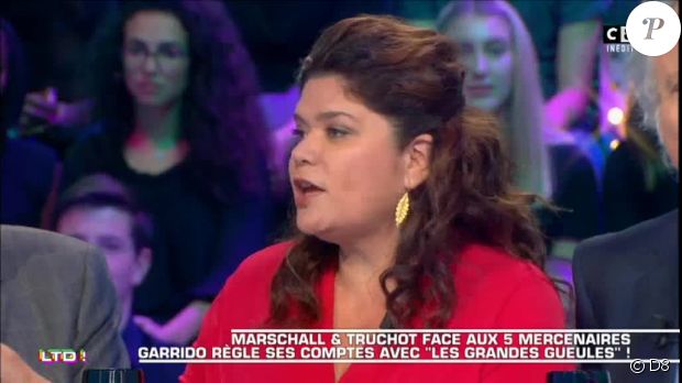 Raquel Garrido dévoile son salaire dans &quot;Les Terriens du dimanche&quot; sur C8, le 7 octobre 2018.