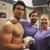 Grey's Anatomy : Le nouveau chirurgien gay s'affiche torse nu !