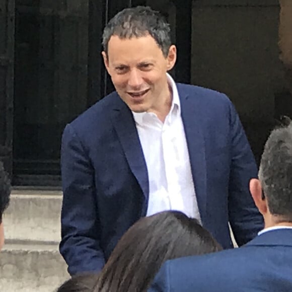 Marc-Olivier Fogiel avec son mari François Roelants et leurs filles Lily et Mila - Bruno Julliard (premier adjoint à la Maire de Paris chargé de la Culture, du patrimoine, des métiers d'art, des relations avec les arrondissements et de la nuit) s'est marié avec Paul Le Goff à la mairie du 10e arrondissement de Paris, le 8 juillet 2017.