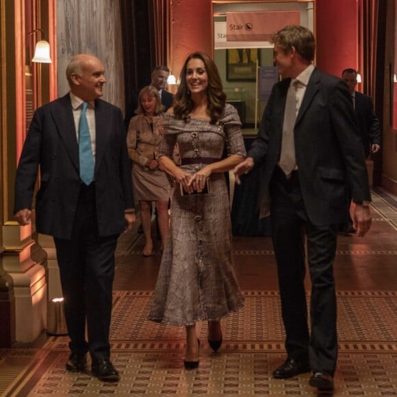 Kate Middleton, duchesse de Cambridge, assiste à l'ouverture du département de la photographie du V&A (Victoria and Albert) Museum à Londres, le 10 octobre 2018.