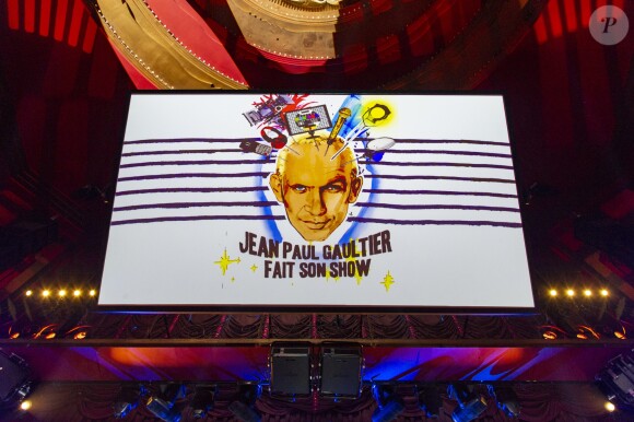 Exclusif - À l'occasion des 40 ans de carrière de Jean-Paul Gaultier et de sa revue spectacle " Fashion Freak Show " aux Folies Bergère, France 2 donne carte blanche au couturier français le plus célèbre du monde, qui créera pour la première fois un grand show de variétés entièrement plongé dans son univers, qui sera diffusé le samedi 13 octobre 2018 à 21 heures. Le 9 octobre 2018 © Pierre Perusseau / Bestimage