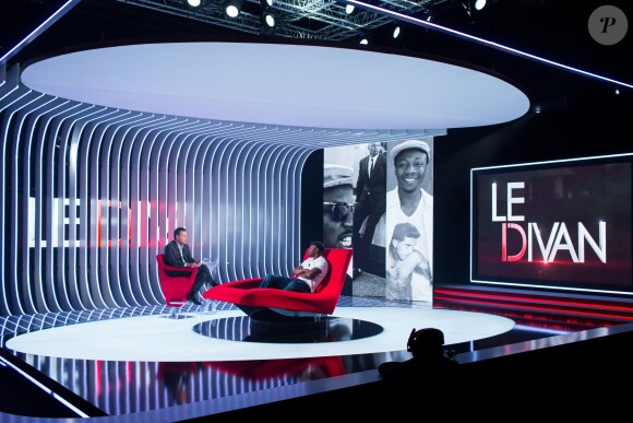 Exclusif - Enregistrement de l'émission "Le Divan" avec MC Solaar en invité et présentée par Marc-Olivier Fogiel. Emission diffusée le 12 octobre sur France 3. © Cyril Moreau / Bestimage