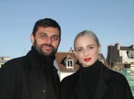 Madame Monsieur complices face à Fiona Gélin aux Vendanges de Montmartre