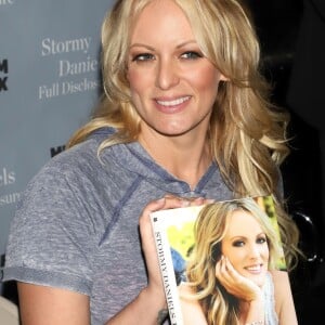 Stormy Daniels en promotion pour son livre "Full Discolsure" au Musée du Sexe à New York, le 8 octobre 2018.